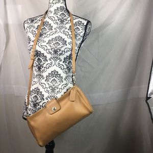 Coach Crossbody/Clutch/Shoulder British Tan